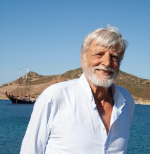 Manolis Maravelias